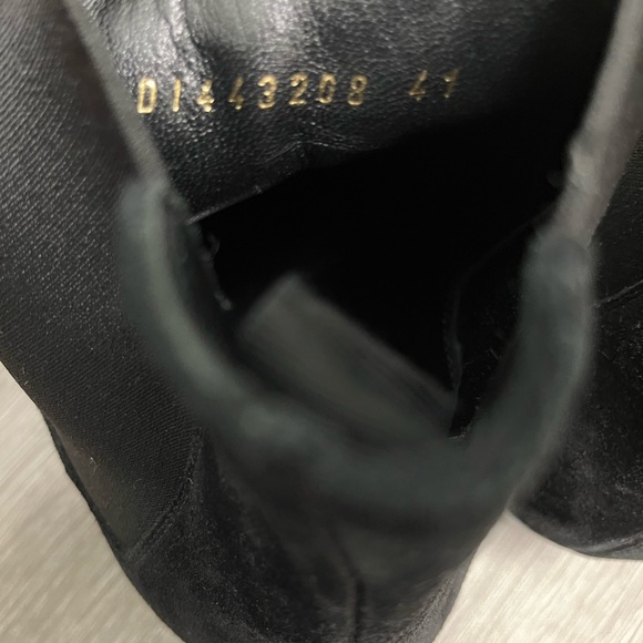 Saint Laurent Wyatt Chelsea Boots. Size 41 $1190 - Picture 13 of 13